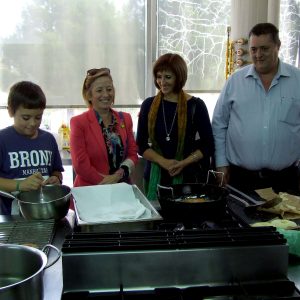 espaldo del Ayuntamiento de Toledo a la labor que realiza la Asociación de Celiacos, que hoy ha celebrado un taller de cocina