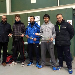 l rumano Daniel Peter se lleva la espada de campeón del I Torneo de Reyes de Tenis de Mesa