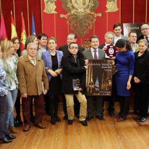 l alcalde considera que las tradiciones “no son revisables”, durante la presentación de la Semana Santa