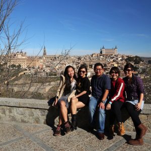 inco blogueros de webs especializadas en viajes y turismo de Singapur conocen la oferta patrimonial de Toledo