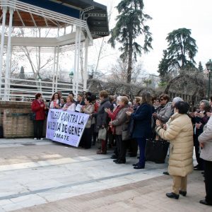oledo vuelve a condenar la violencia machista por la muerte de dos mujeres en el mes de febrero