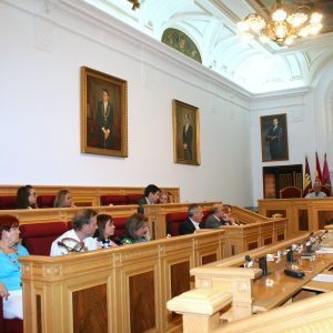 arcía-Page preside el último Pleno destacando la labor que el Ayuntamiento realiza en el engranaje institucional de Toledo
