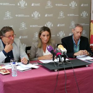 a alcaldesa de Toledo destaca la “variada y heterogénea” programación de otoño del Teatro de Rojas