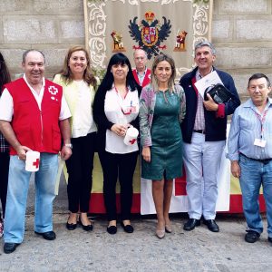 a alcaldesa de Toledo respalda a Cruz Roja Española en el ‘Día de la Banderita’