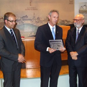 l Ayuntamiento recibe el título de Socio de Honor de la Biblioteca de Castilla-La Mancha en su XVII Aniversario
