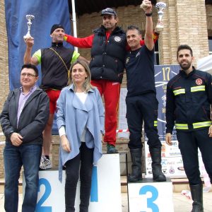 ilagros Tolón asiste a la entrega de trofeos de la XVII Carrera de Bomberos de Toledo
