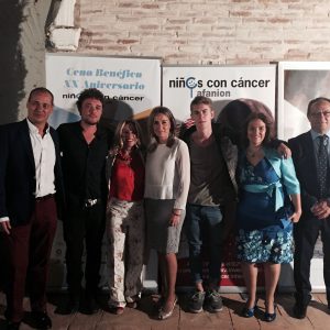 a alcaldesa asiste a la cena benéfica de Afanion con motivo del XX Aniversario de la asociación