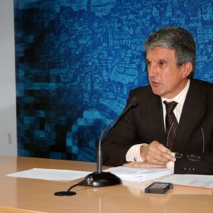 alidad de los servicios, fomento del empleo, atención social y reducción de deuda, objetivos del Presupuesto Municipal de 2016