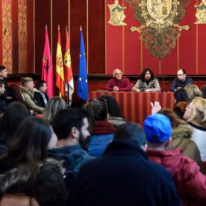 l Gobierno local propicia el intercambio de experiencias con los miembros del Foro Joven de Aljarafe, que se celebra en Toledo
