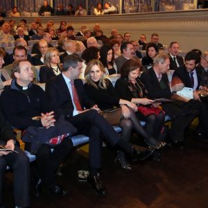 a alcaldesa asiste al pregón de Ventura Leblic que da inicio oficial a las actividades culturales de la Semana Santa de Toledo