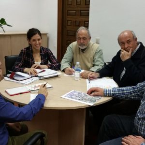l Gobierno local informa a las asociaciones de vecinos de las actuaciones municipales en Santa María de Benquerencia