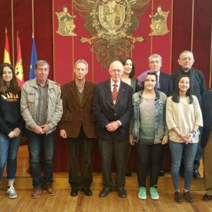 l Ayuntamiento acoge el nombramiento como Socio de Honor de la Asociación Urbs Regia al profesor Jacques Michaud