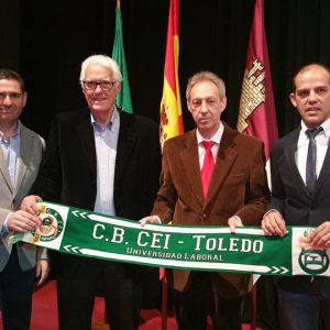 l equipo de Gobierno respalda al CEI Toledo en la gala de su 25 aniversario a la que ha asistido el ex seleccionador Lolo Sainz