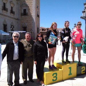 arlos Hernández y Marta Molina, ganadores de la III Subida y Bajada a los Torreones del Alcázar, celebrada hoy