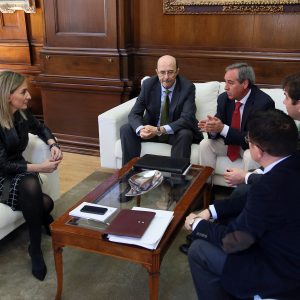 l Ayuntamiento reitera su voluntad de mediación para disponer de potencia eléctrica suficiente en el Polígono Industrial