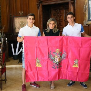 a alcaldesa desea suerte a los integrantes de “Mediterranean Challenge” que iniciarán su reto contra el cáncer infantil en 2 días