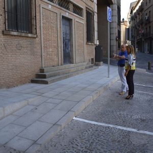 l Ayuntamiento completa el itinerario accesible en el entorno de la cuesta de Carlos V con mejoras en el “Horno de la Magdalena”