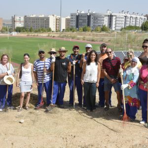 obierno local ultima la mejora del entorno de la pista de atletismo y el campo de tiro del Polígono con el Plan de Empleo