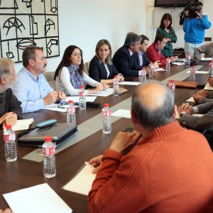 l Ayuntamiento pondrá en conocimiento de la Fiscalía y de la UE la situación que padece el río y sus riberas desde hace décadas