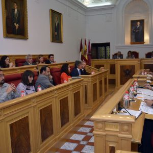 a Corporación municipal ratifica el consenso de abril para eliminar el riesgo por amianto en base al trabajo de los técnicos