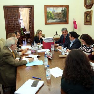 l Ayuntamiento aprueba el programa y presupuesto para la Fiestas de Navidad, Año Nuevo y Reyes