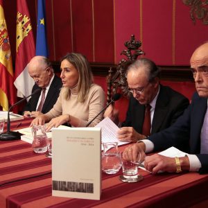 a alcaldesa destaca la movilización social e institucional que supuso para Toledo los centenarios del Greco