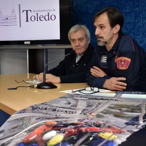 lrededor de 75 bomberos consolidan la internacionalización de las Jornadas de Rescate en Altura, que cumplen su XII edición