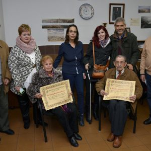 SVAT reconoce a sus socios más veteranos en un acto que ha contado con el respaldo del Gobierno local