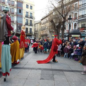 l mago Josemi Agueda y ‘Los Trovadores de la Navidad’ amenizan la víspera de la llegada de los Reyes Magos