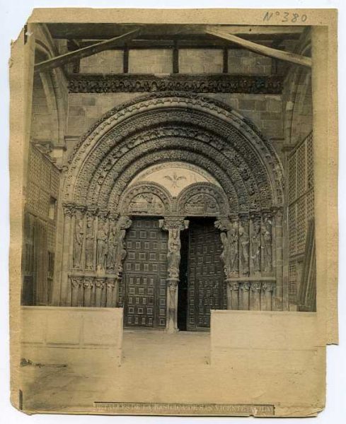 Ávila-Iglesia de San Vicente - Portada-Colección Luis Alba_LA-1131006-PA