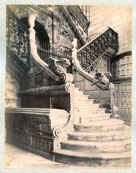 Burgos-Catedral - Escalera dorada-Colección Luis Alba_LA-1631036-PA