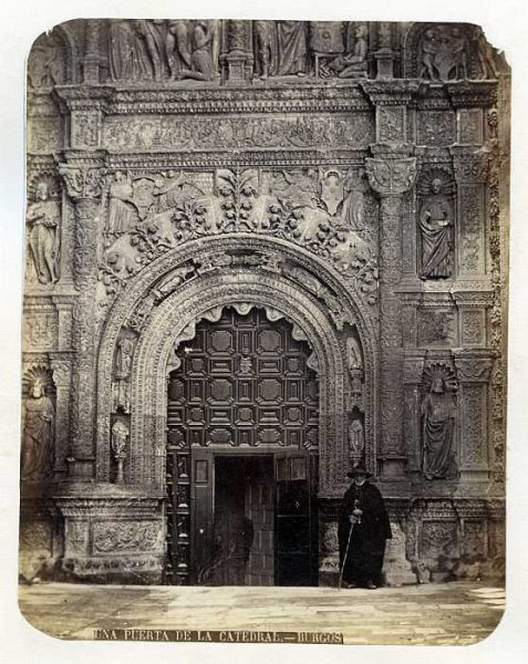 Burgos-Catedral - Puerta de la Pellejería-Colección Luis Alba_LA-631019-PA