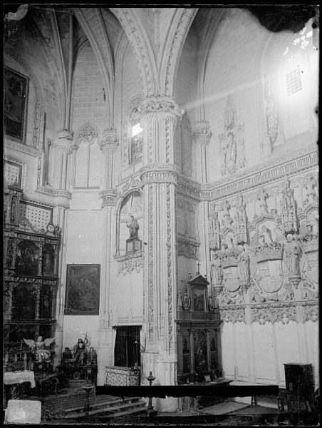 CA-0364-VI_Convento de San Juan de los Reyes-Detalle del crucero de la iglesia