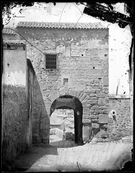 CA-0499-VI_Puerta de Bab-Almardón