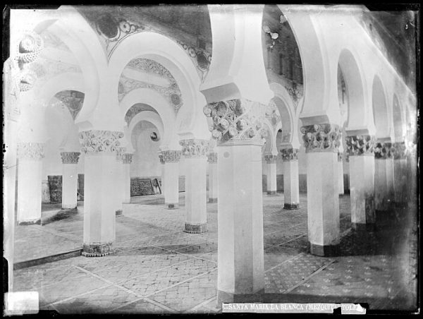 CA-0526-VI_Sinagoga de Santa María la Blanca-Interior