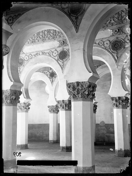 CA-0527-VI_Sinagoga de Santa María la Blanca-Interior