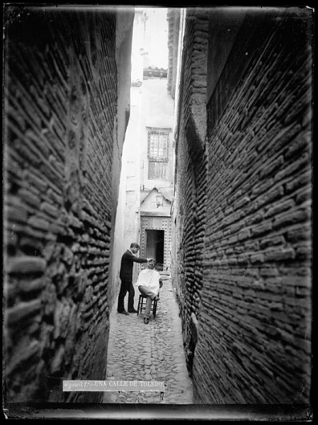 CA-0734-VI_Barbero en el callejón de la Soledad