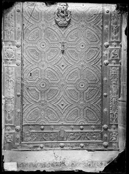 Catedral-Detalle de la Puerta de la Feria o del Reloj desde el exterior_CA-0187-VI