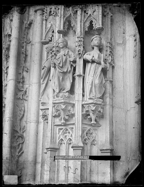 Catedral-Detalle de la Puerta de los Leones desde el exterior_CA-0191-VI