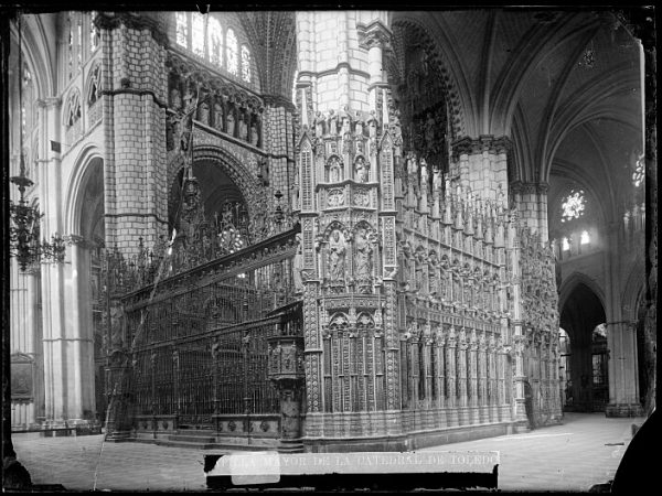 Catedral-Exterior de la Capilla Mayor_CA-0066-VI