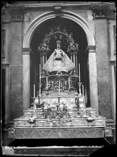 Catedral-Imagen de la Virgen del Sagrario en la Capilla del Sagrario_CA-0300-VI