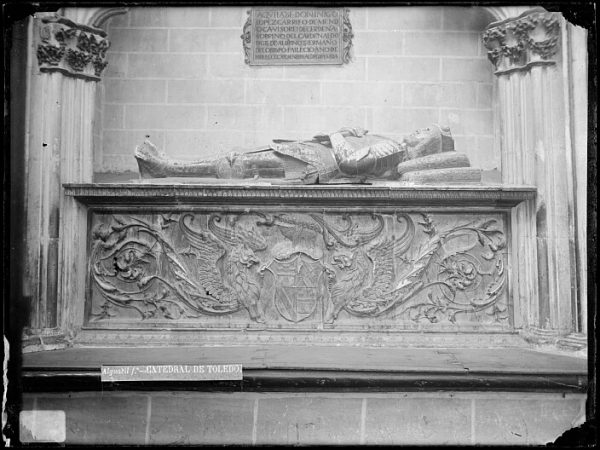 Catedral-Sepulcro de D Iñigo López Carrillo de Mendoza en la capilla de San Ildefonso_CA-0292-VI