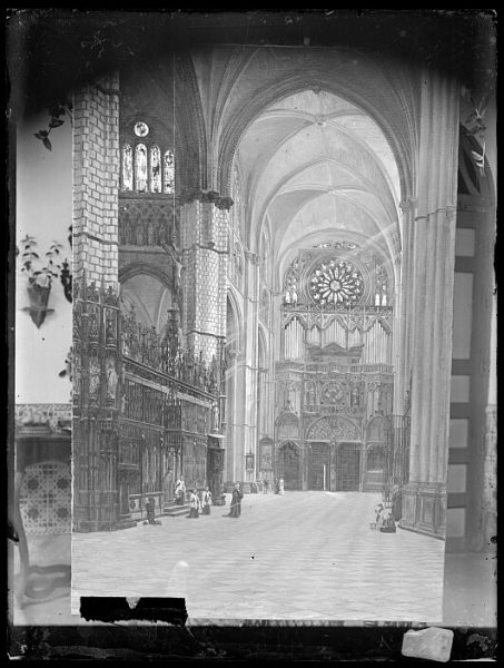 Catedral-Vista del crucero frente al órgano del Emperador_CA-0180-VI