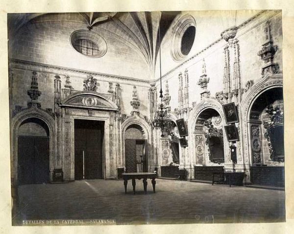 Salamanca-Catedral nueva - Sacristía de canónigos-Colección Luis Alba_LA-831071-PA