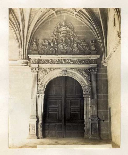 Salamanca-Convento de San Esteban - Claustro - Portada-Colección Luis Alba_LA-2931117-PA