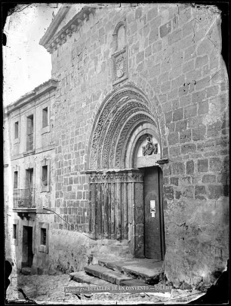 Sigüenza - Guadalajara-Iglesia de Santiago Apóstol - Portada_CA-5497-VI