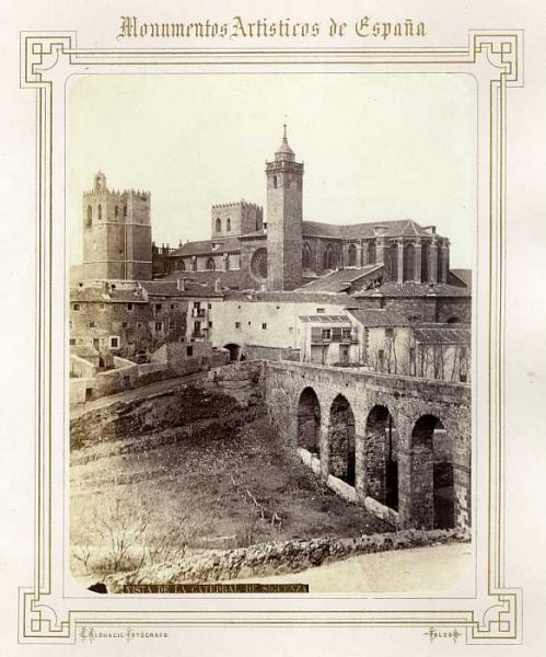 Sigüenza - Guadalajara-Vista general de la Catedral - Vista general-Colección Luis Alba_LA-131161-PA