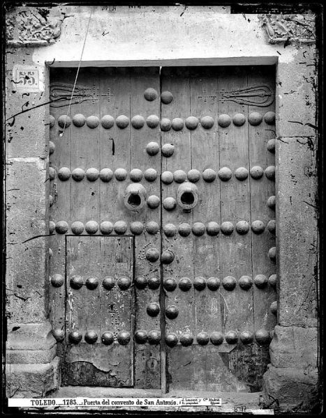 01-LAURENT - 1783 - Puerta del convento de San Antonio