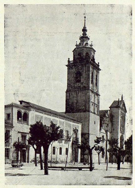 01-TRA-1923-197 - Colegiata de Talavera