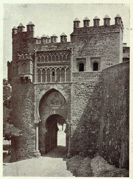 05-TRA-1928-251 - Puerta del Sol, exterior